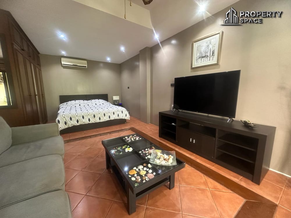 Spacious Studio Condo Garden & Pool View In Chateau Dale ThaBali Condo Pattaya For Sale Image 7