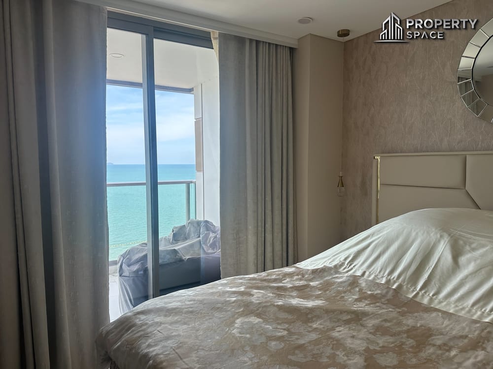 Beautiful 2-Bedroom Beachfront Condo with Sea View (FQ) in Copacabana Beach Jomtien For Sale Image 5