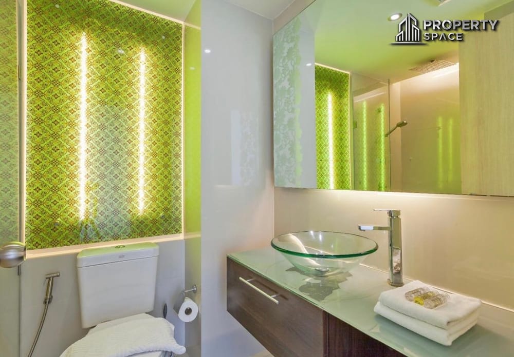 Stylish 2 Bedroom Condo With Pool View In Grande Caribbean Pattaya For Rent Image 8