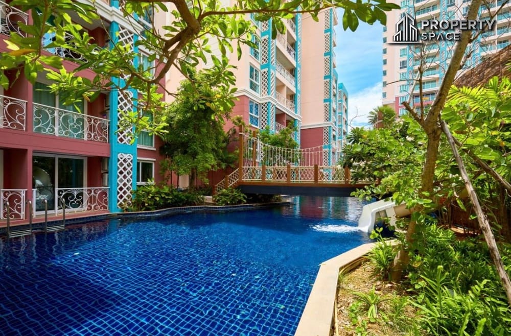 Stylish 2 Bedroom Condo With Pool View In Grande Caribbean Pattaya For Rent Image 10