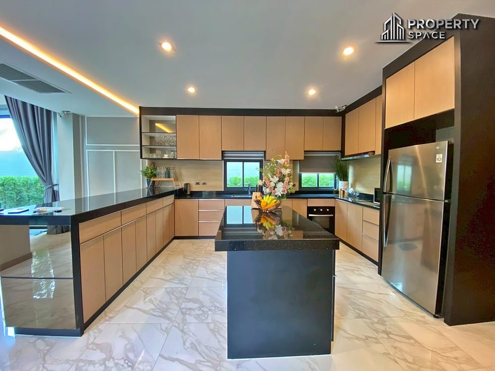 Luxury 4 Bedroom Pool Villa in Madcha Nirvana Huai Yai For Sale & Rent Image 13