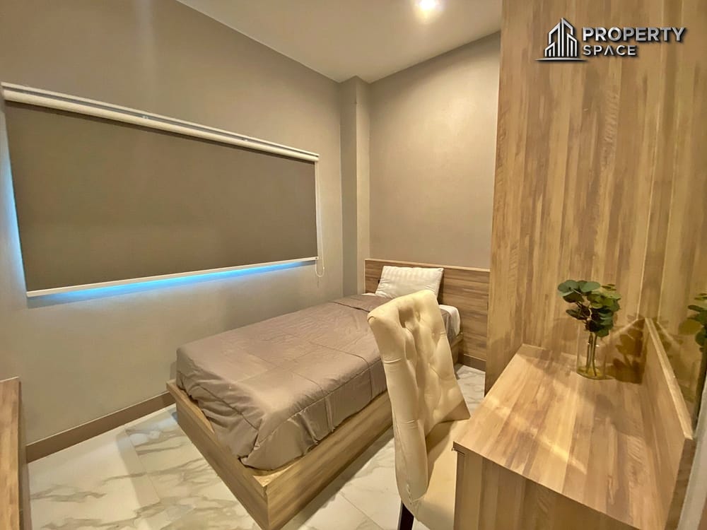 Luxury 4 Bedroom Pool Villa in Madcha Nirvana Huai Yai For Sale & Rent Image 41