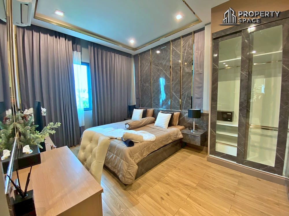 Luxury 4 Bedroom Pool Villa in Madcha Nirvana Huai Yai For Sale & Rent Image 32