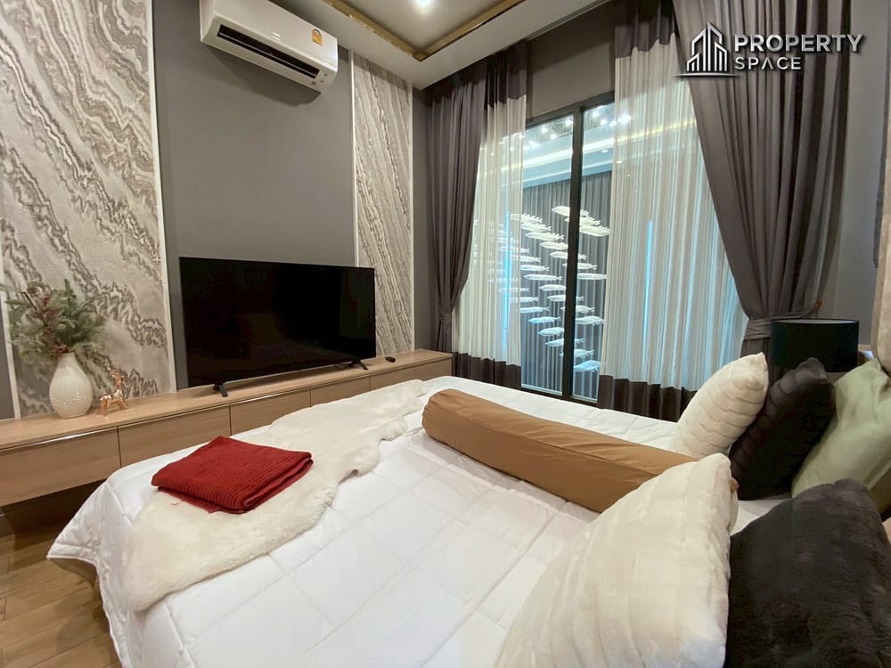 Luxury 4 Bedroom Pool Villa in Madcha Nirvana Huai Yai For Sale & Rent Image 40