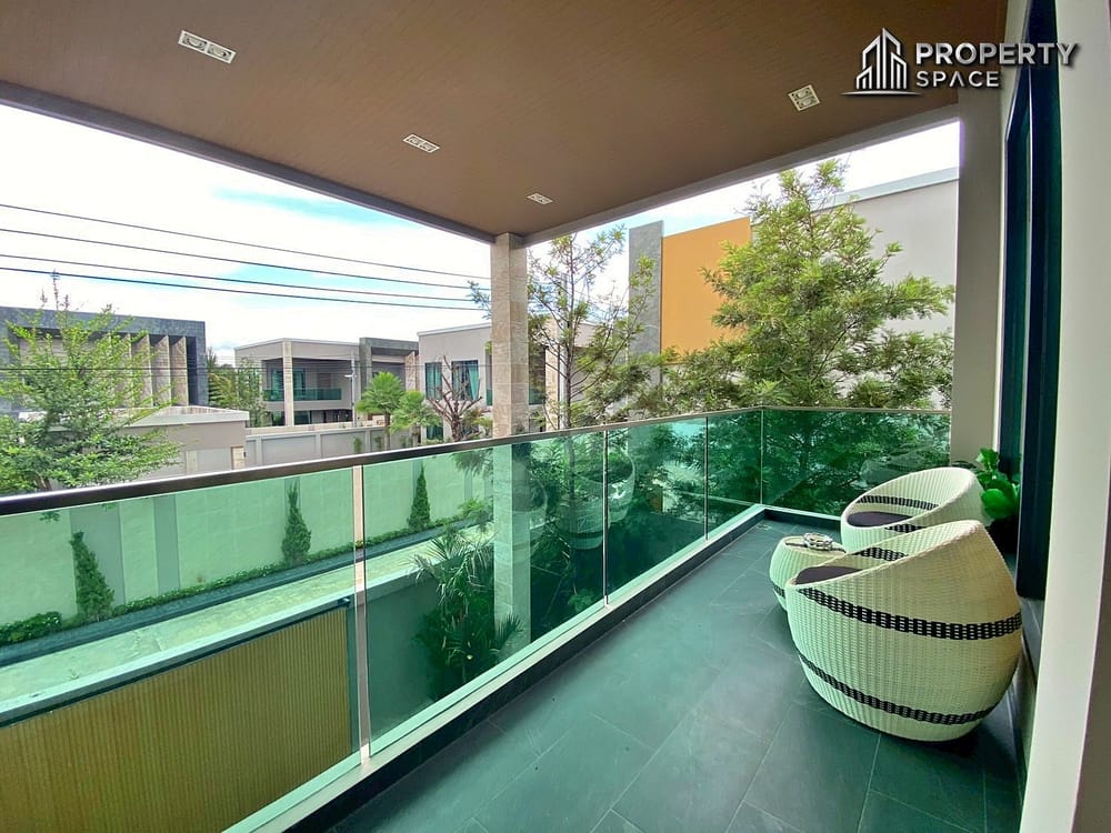 Luxury 4 Bedroom Pool Villa in Madcha Nirvana Huai Yai For Sale & Rent Image 47