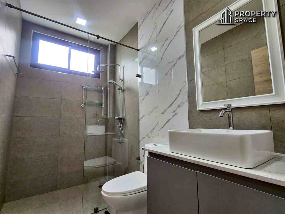 Luxury 3 Bedroom Nordic Pool Villa in East Pattaya For Rent Image 27