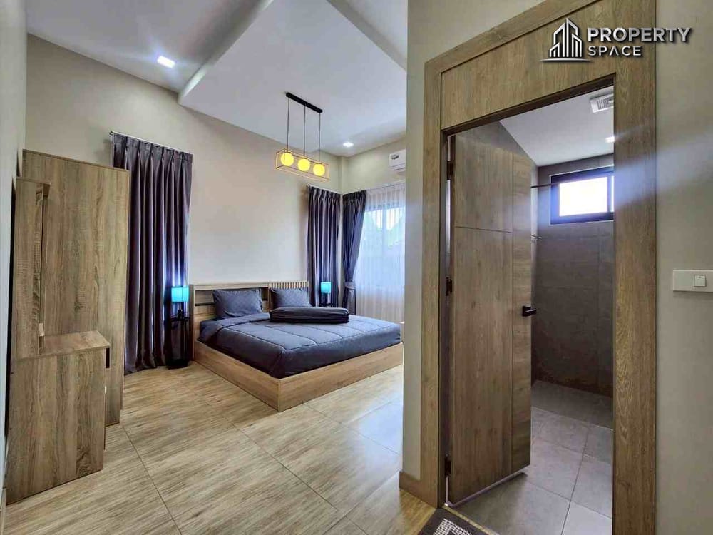 Luxury 3 Bedroom Nordic Pool Villa in East Pattaya For Rent Image 26