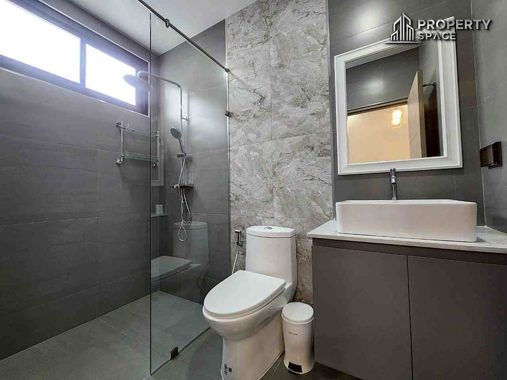Luxury 3 Bedroom Nordic Pool Villa in East Pattaya For Rent Image 33