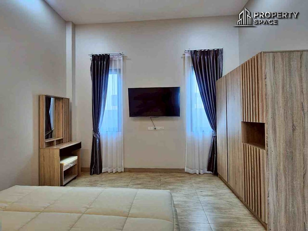 Luxury 3 Bedroom Nordic Pool Villa in East Pattaya For Rent Image 31