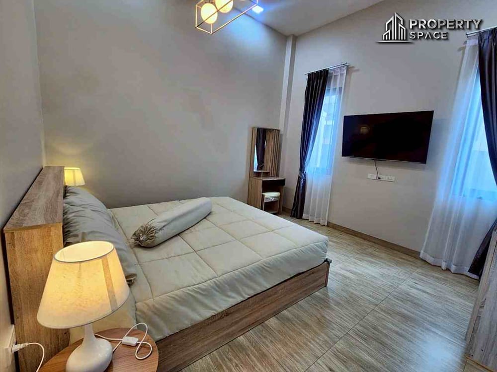 Luxury 3 Bedroom Nordic Pool Villa in East Pattaya For Rent Image 30