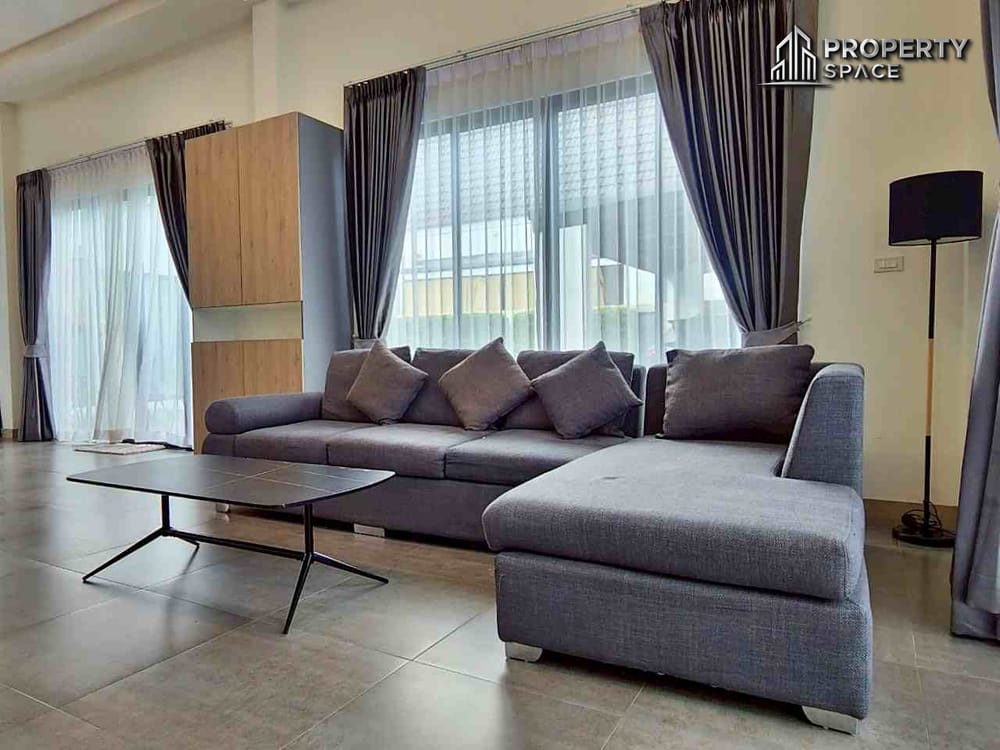 Luxury 3 Bedroom Nordic Pool Villa in East Pattaya For Rent Image 8