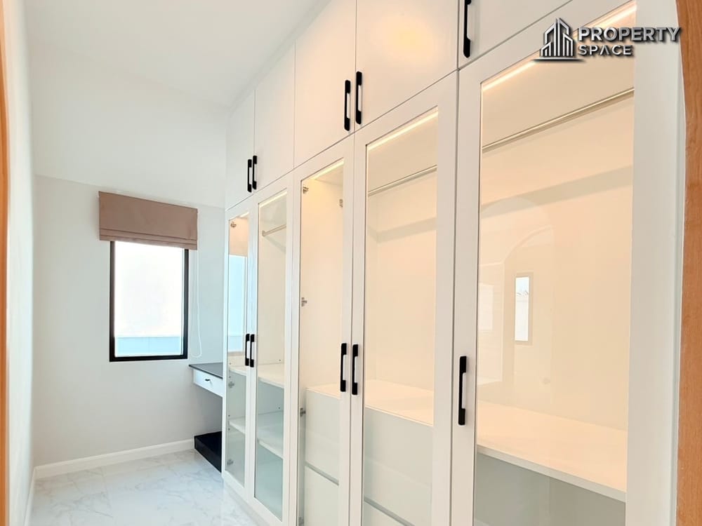 Brand New 4-Bedroom Pool Villa Near Tara Pattana International School Pattaya For Sale Image 21