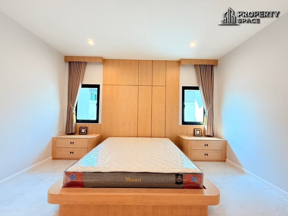 Brand New 4-Bedroom Pool Villa Near Tara Pattana International School Pattaya For Sale Image 17