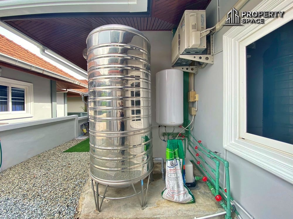 Charming Thai Style 3 Bedroom Pool Villa in East Pattaya for Sale Image 30