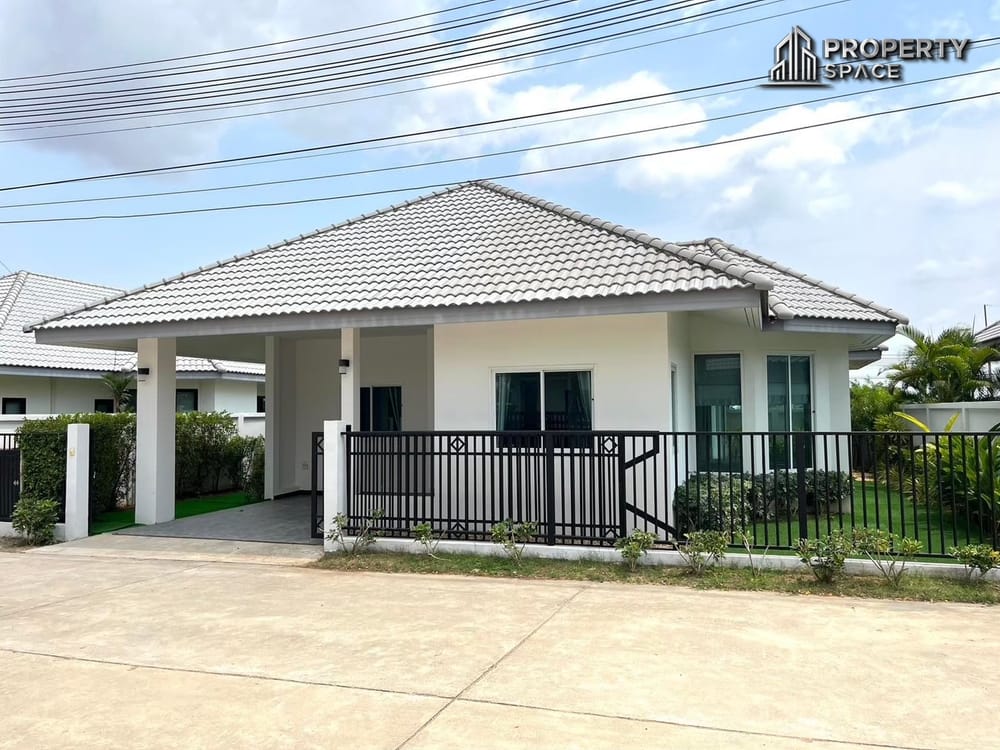 Brand New 3-Bedroom Single House Near International School In East Pattaya For Sale Image 4