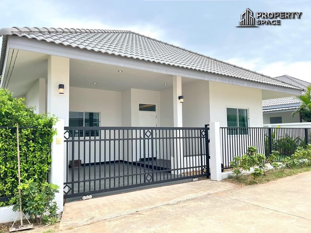 Brand New 3-Bedroom Single House Near International School In East Pattaya For Sale Image 3
