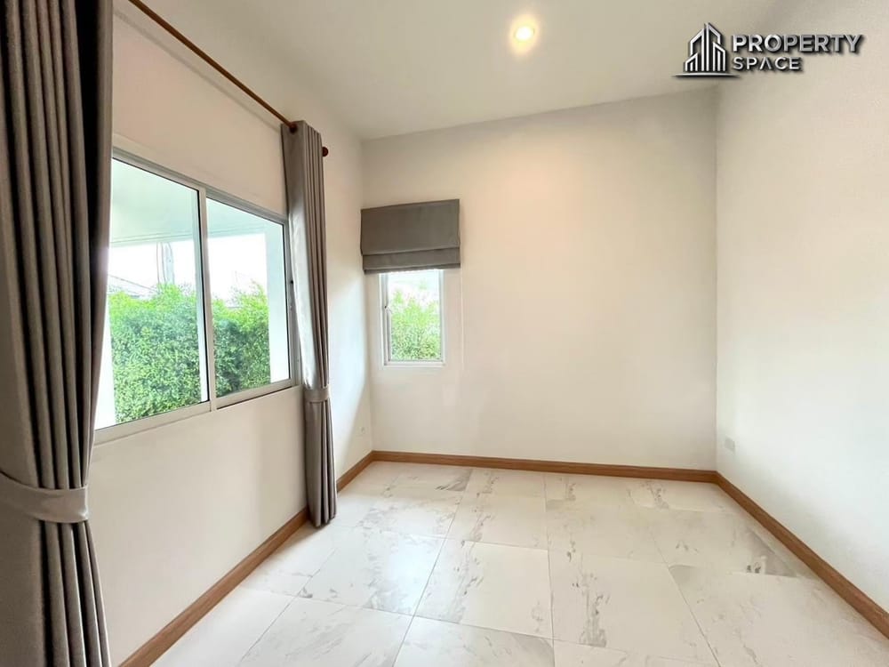 Brand New 3-Bedroom Single House Near International School In East Pattaya For Sale Image 16