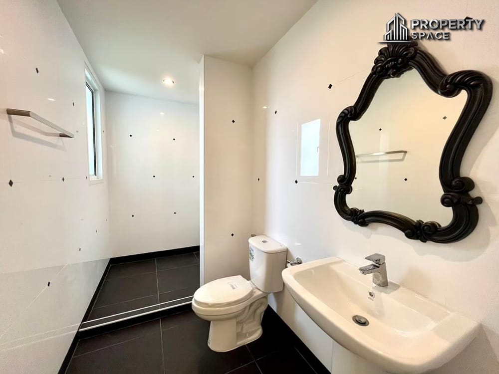 Brand New 3-Bedroom Single House Near International School In East Pattaya For Sale Image 18
