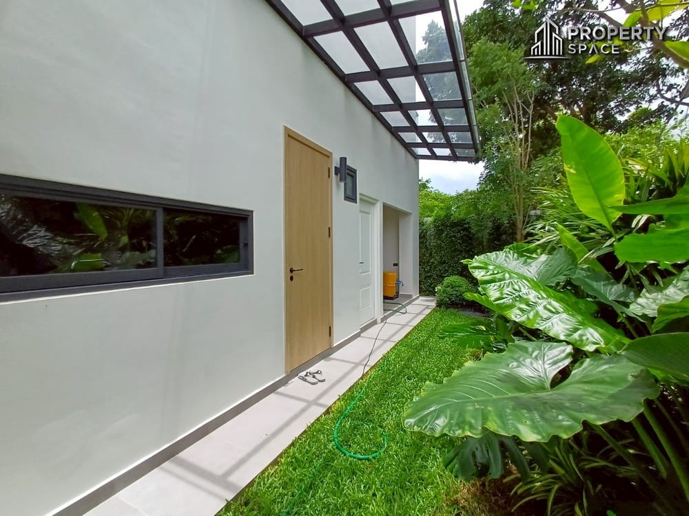 Luxurious Modern Pool Villa 4-Bedroom in South Pattaya Prime Location For Sale Image 58