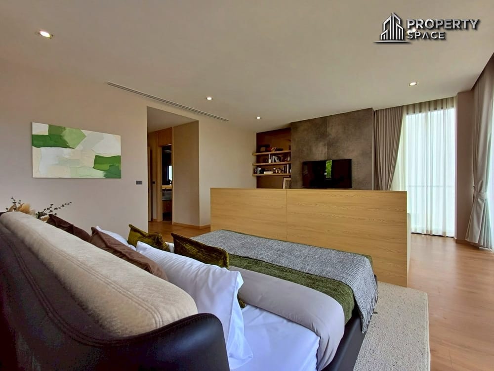 Luxurious Modern Pool Villa 4-Bedroom in South Pattaya Prime Location For Sale Image 30