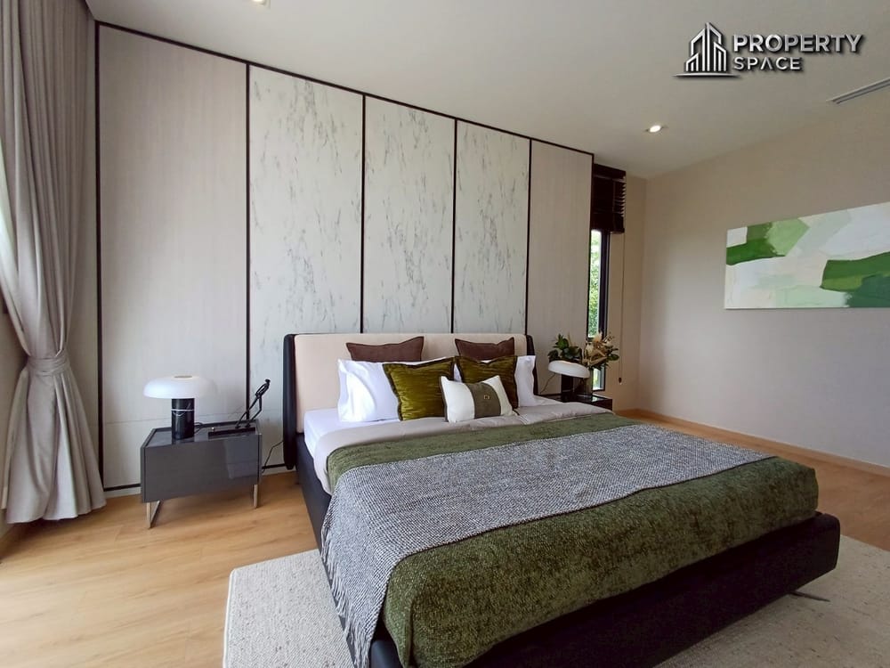 Luxurious Modern Pool Villa 4-Bedroom in South Pattaya Prime Location For Sale Image 34