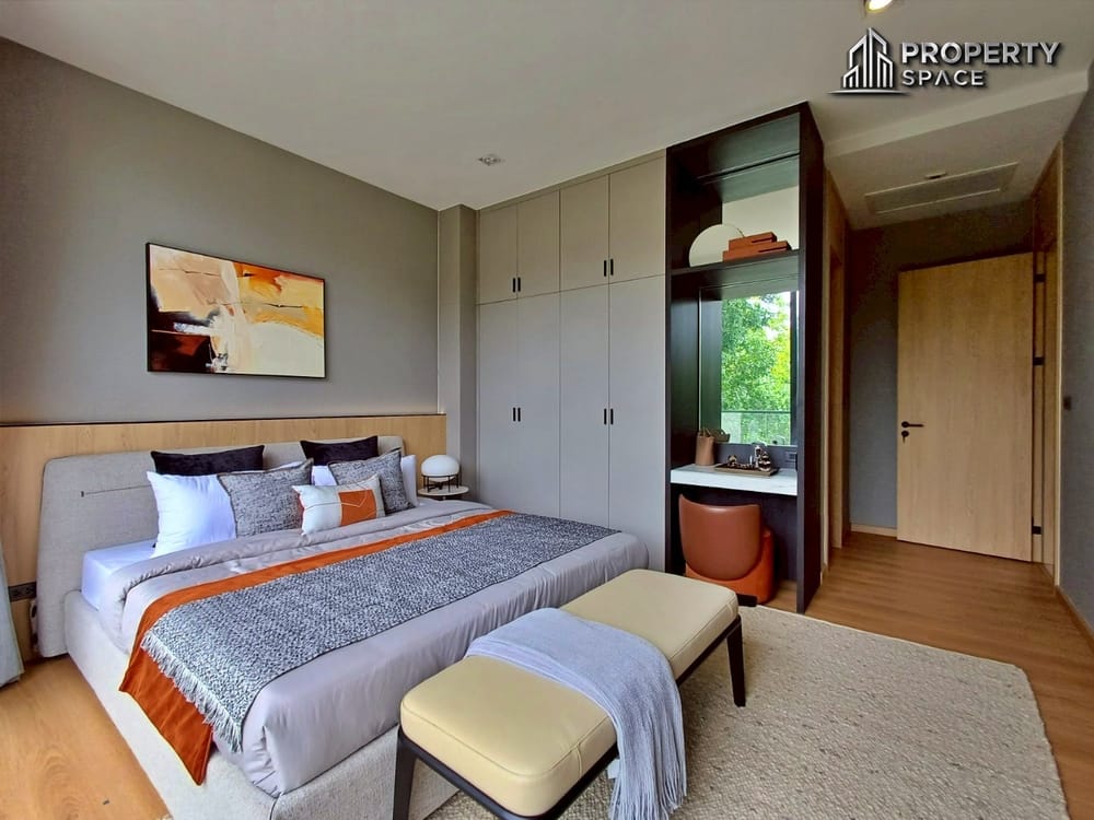 Luxurious Modern Pool Villa 4-Bedroom in South Pattaya Prime Location For Sale Image 25