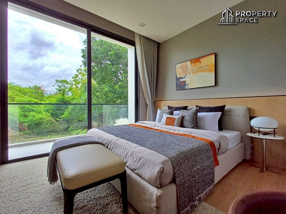 Luxurious Modern Pool Villa 4-Bedroom in South Pattaya Prime Location For Sale Image 45