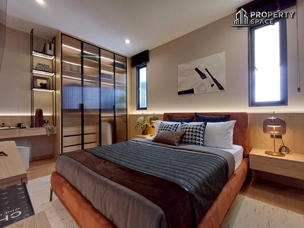 Luxurious Modern Pool Villa 4-Bedroom in South Pattaya Prime Location For Sale Image 22
