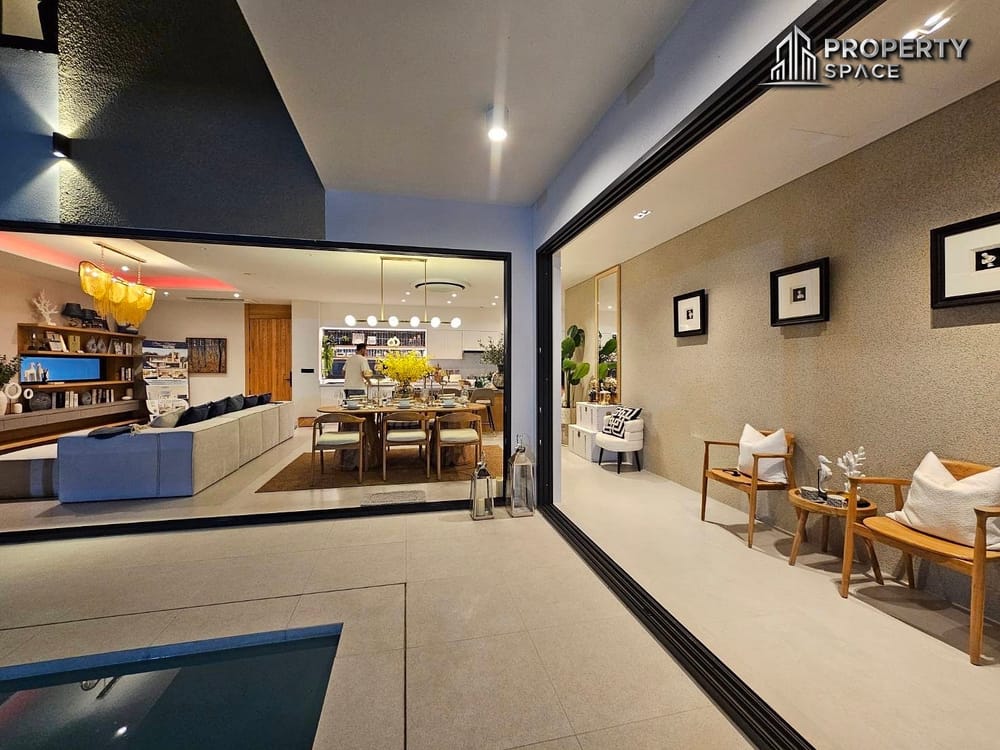 Luxury 4 Bedroom Pool Villa In Nong Pla Lai Pattaya For Sale Image 19