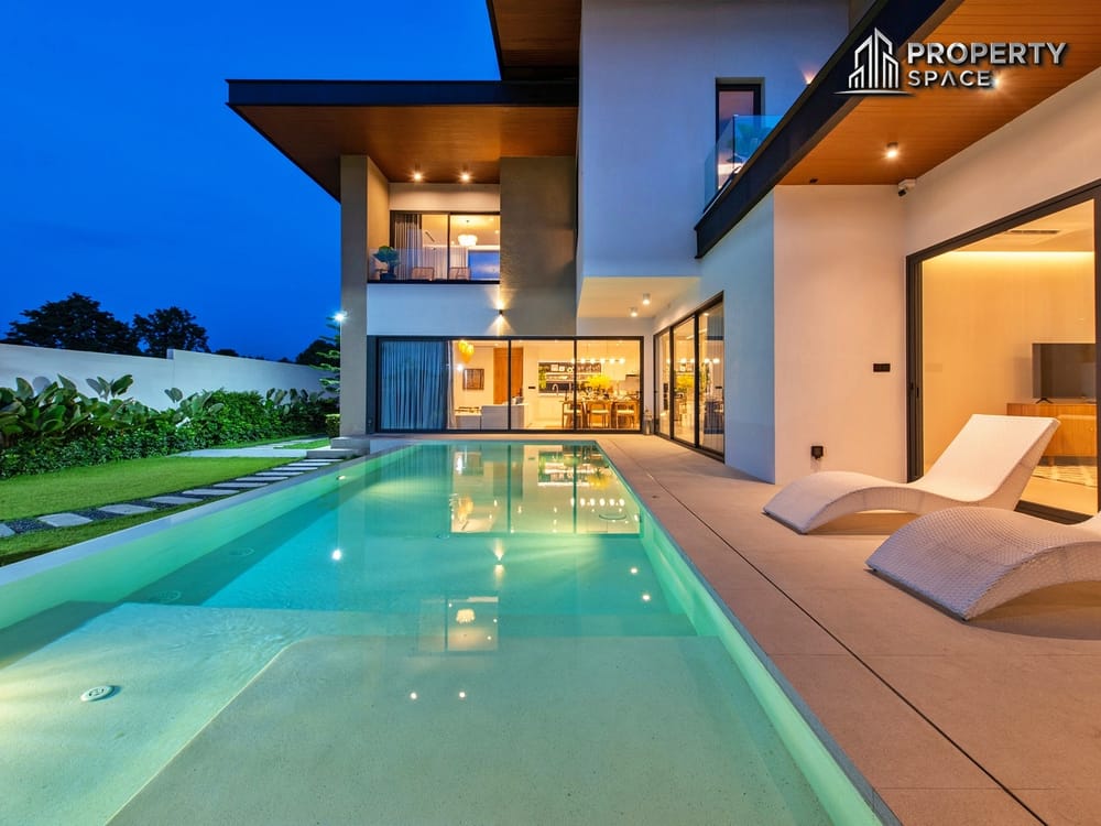 Luxury 4 Bedroom Pool Villa In Nong Pla Lai Pattaya For Sale Image 4
