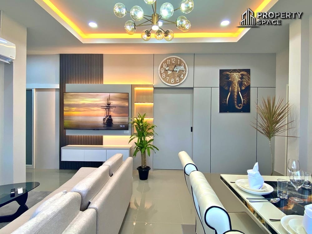 Brand New Modern 3 Bedroom Pool Villa in Huay Yai Pattaya For Sale Image 5