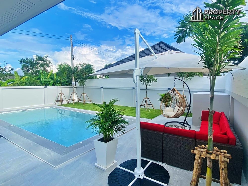 Brand New Modern 3 Bedroom Pool Villa in Huay Yai Pattaya For Sale Image 1