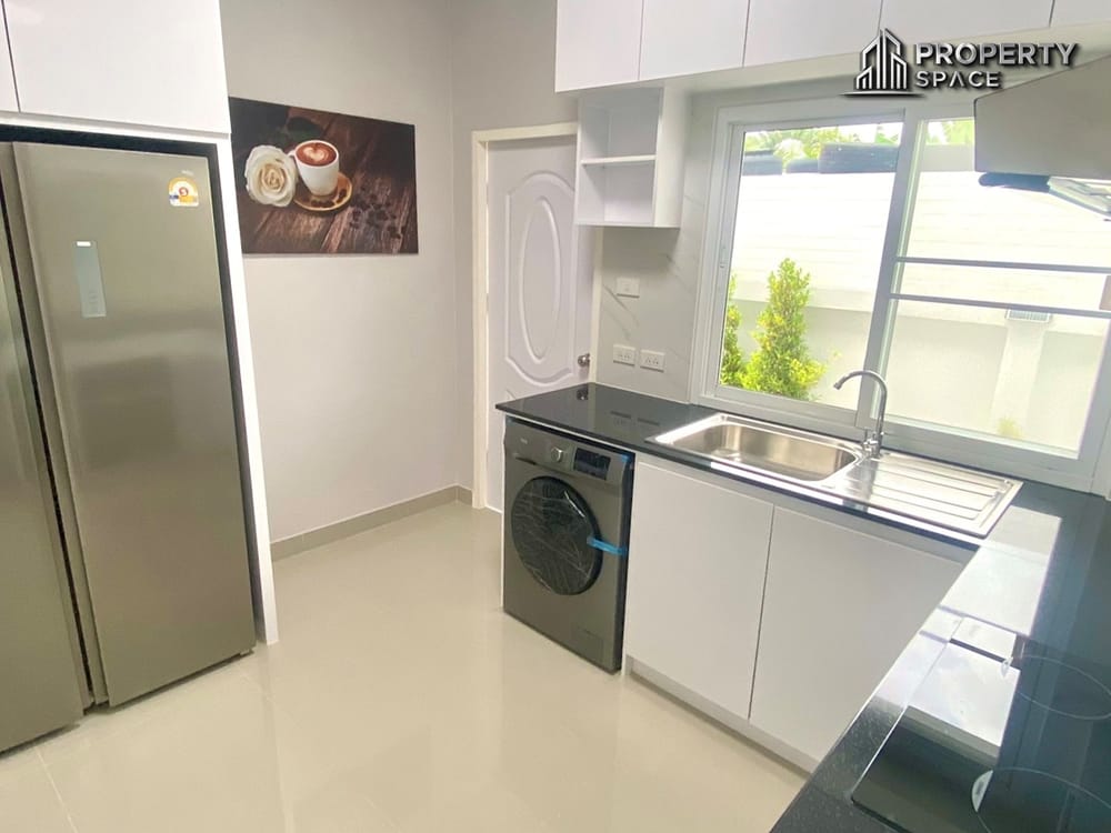 Brand New Modern 3 Bedroom Pool Villa in Huay Yai Pattaya For Sale Image 8