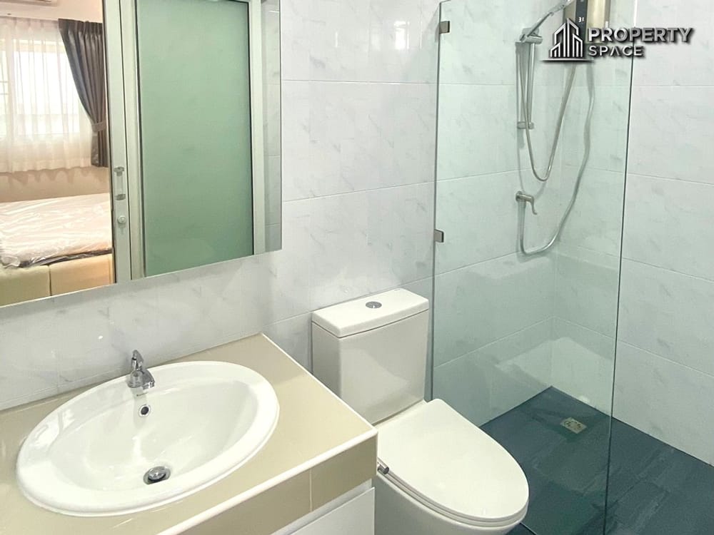 Brand New Modern 3 Bedroom Pool Villa in Huay Yai Pattaya For Sale Image 11