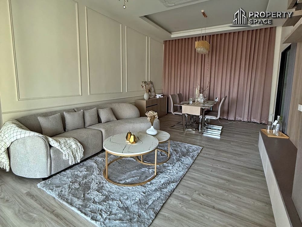 Modern 3 Bedroom Single Storey House in East Pattaya For Sale Image 4