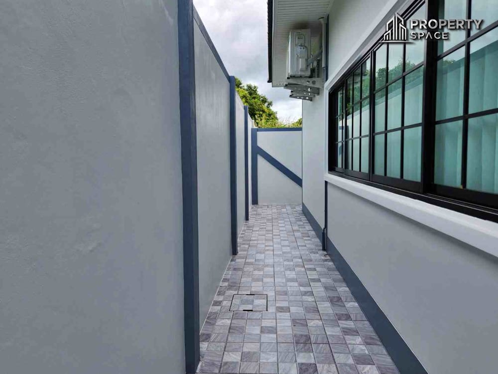 Brand New Modern Single Storey 4 Bedroom Pool Villa for Sale in East Pattaya Image 45