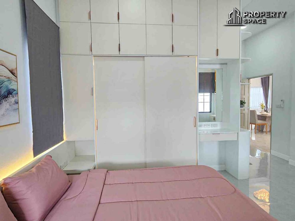 Brand New Modern Single Storey 4 Bedroom Pool Villa for Sale in East Pattaya Image 37