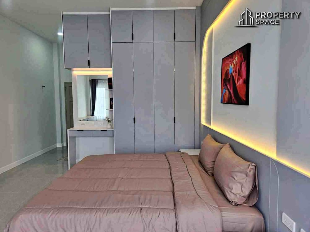Brand New Modern Single Storey 4 Bedroom Pool Villa for Sale in East Pattaya Image 21