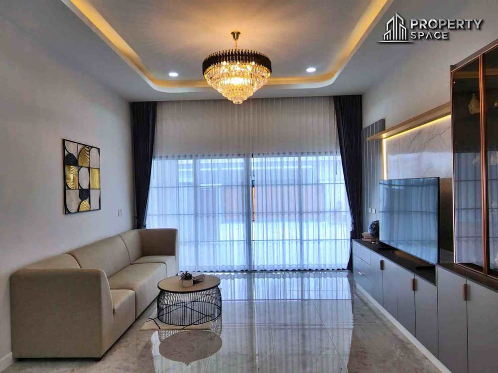 Brand New Modern Single Storey 4 Bedroom Pool Villa for Sale in East Pattaya Image 7