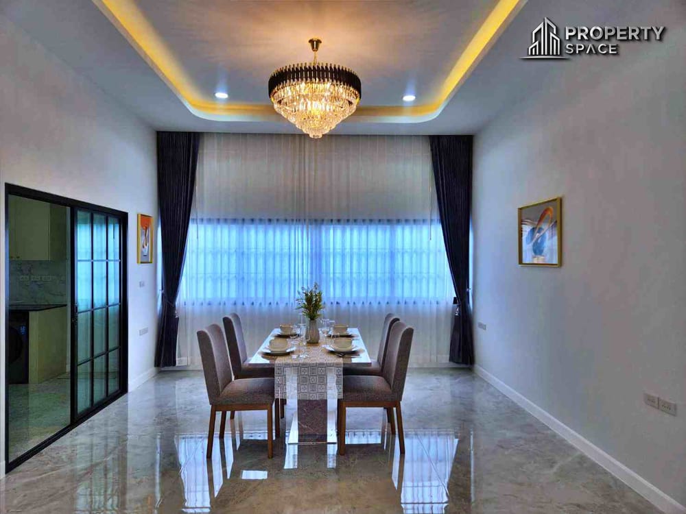 Brand New Modern Single Storey 4 Bedroom Pool Villa for Sale in East Pattaya Image 12