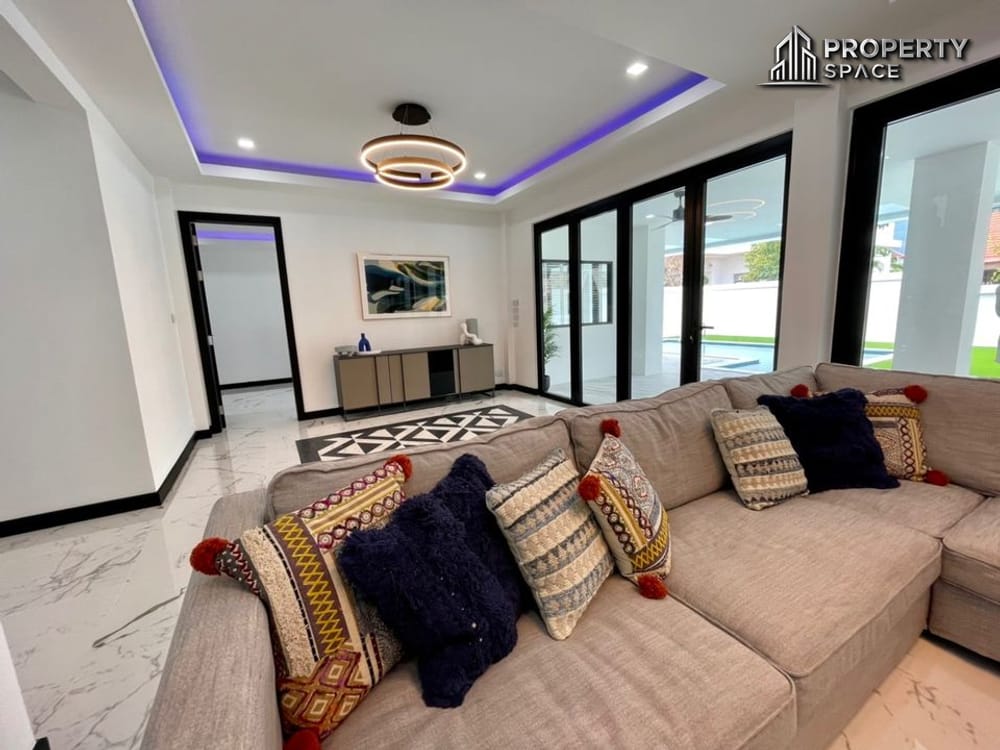 Luxury 5-Bedroom Villa In Casa Jomtien Village For Rent  – Just Steps From Jomtien Beach! Image 6