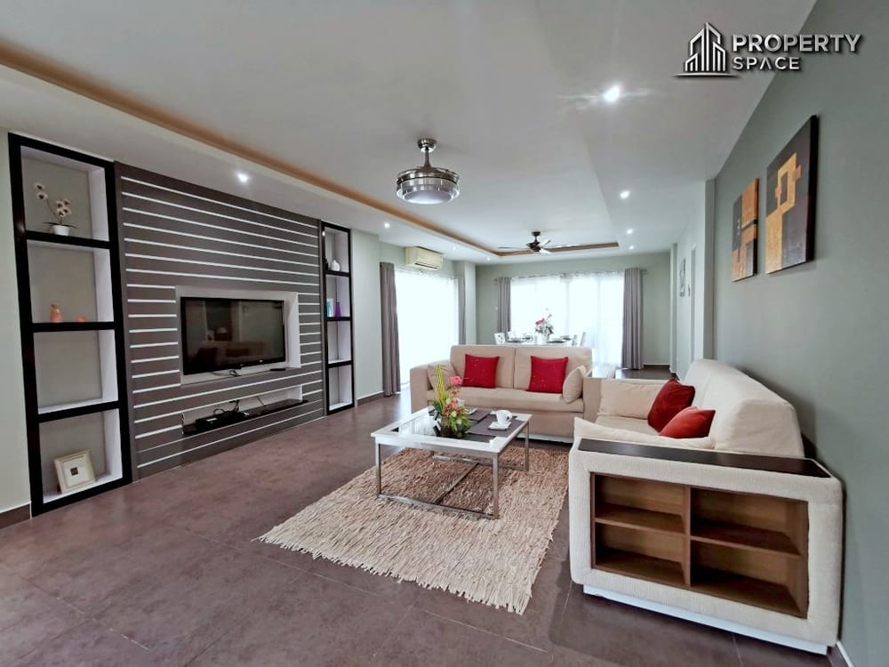 Modern 2-Bedroom Pool View  Condo In Tudor Court Pattaya For Sale Image 1