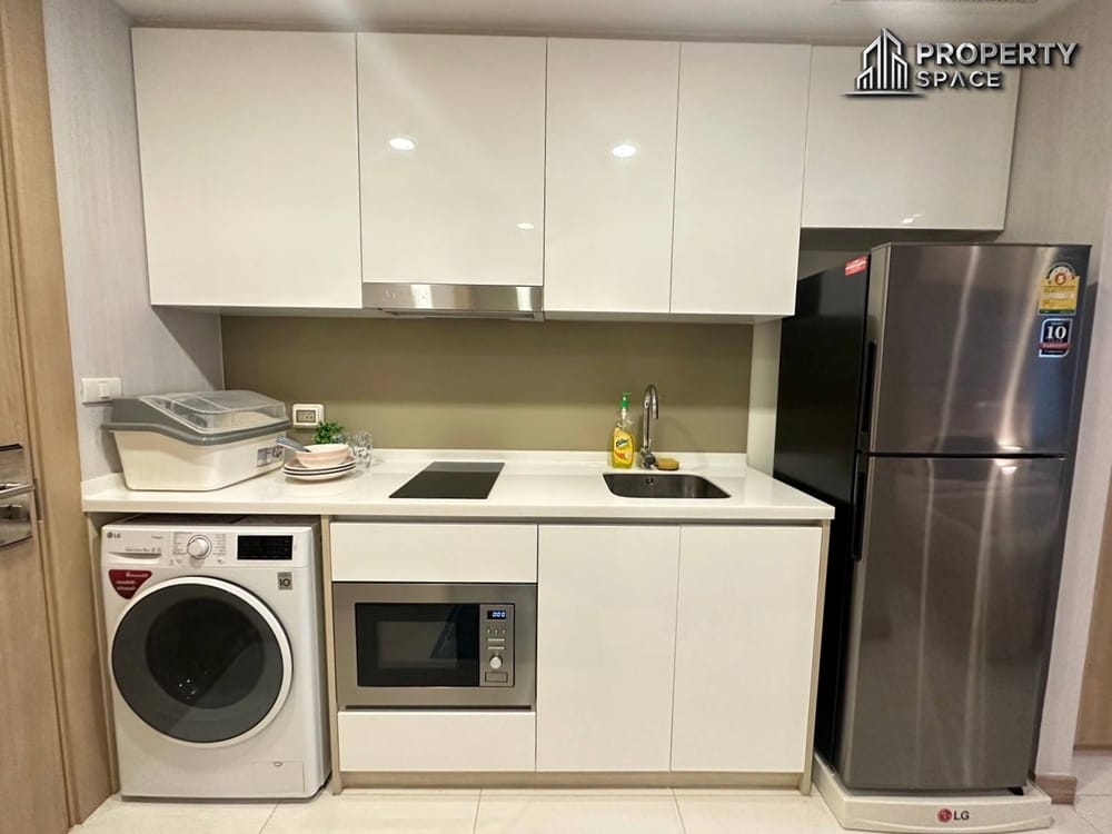 Chic Studio In The Riviera Wongamat Condo Pattaya For Rent  Image 10