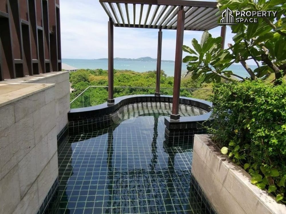 Modern Sea view 2-Bedroom Condo In The Senate Residence Pattaya For Sale or Rent Image 4
