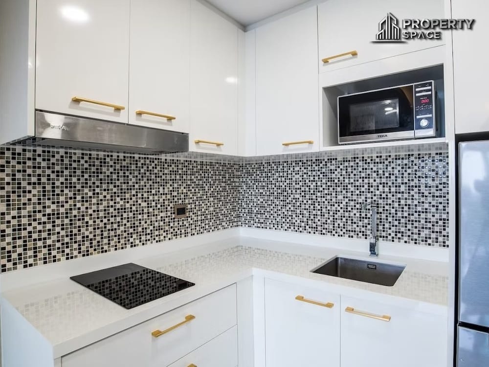Modern 2-Bedroom In Dusit Grand Park 2 Jomtien Condo For Rent Image 6