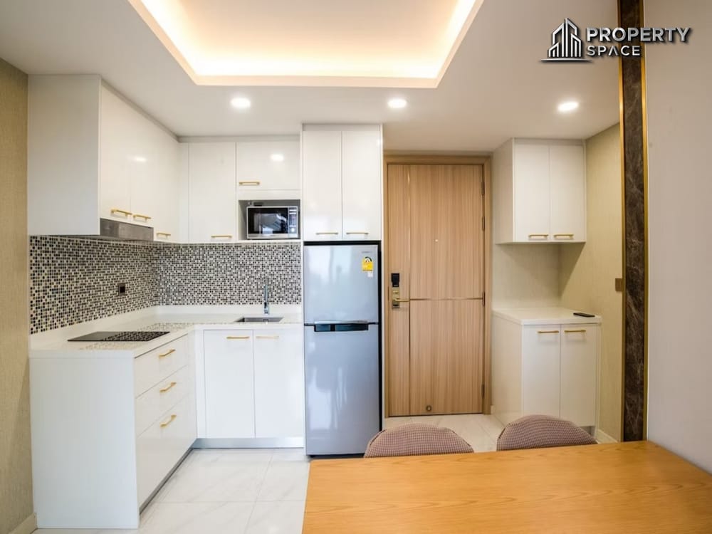 Modern 2-Bedroom In Dusit Grand Park 2 Jomtien Condo For Rent Image 4