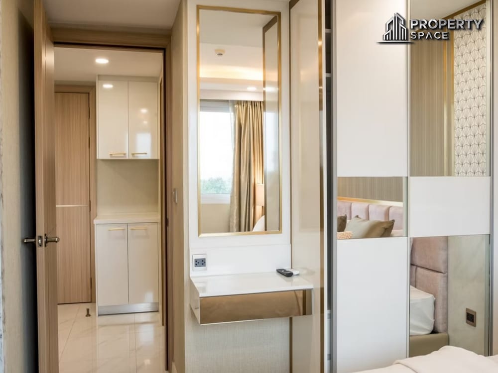Modern 2-Bedroom In Dusit Grand Park 2 Jomtien Condo For Rent Image 9