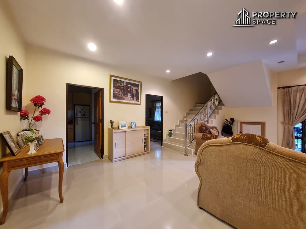 4 Bedroom Detached House In East Pattaya Near Tara Pattana International School For Sale Image 11