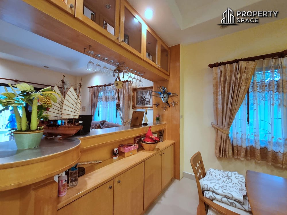 4 Bedroom Detached House In East Pattaya Near Tara Pattana International School For Sale Image 10