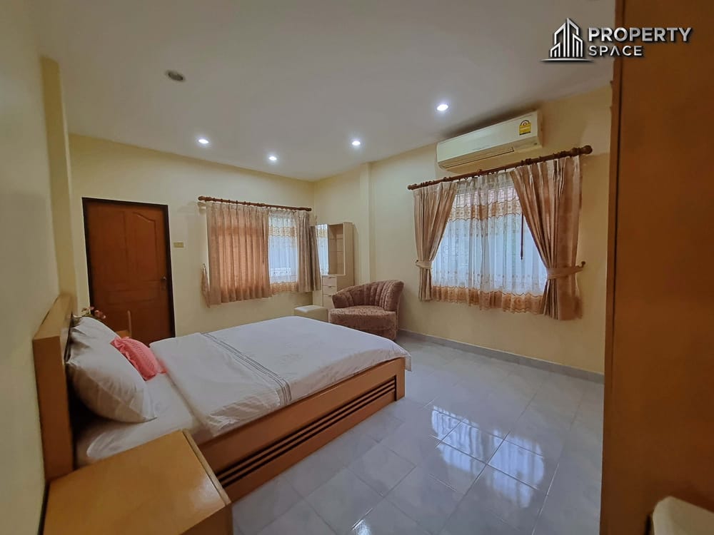 4 Bedroom Detached House In East Pattaya Near Tara Pattana International School For Sale Image 26